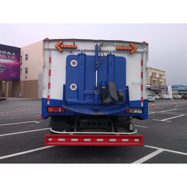 Dongfeng brand 4x2 Street Cleaning Truck, Small Vacuum Sweeper Truck road sweeping vehicle For Sale