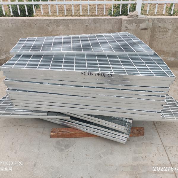Special Shaped Steel Grating Hot Dip Galvanized Customized G325/30/100
