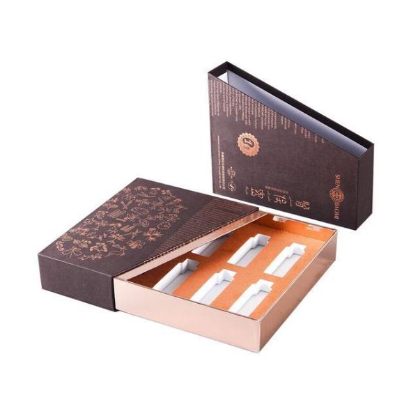 Design créatif de luxe haut de gamme boîte cadeau en carton rigide en papier avec insert de mousse