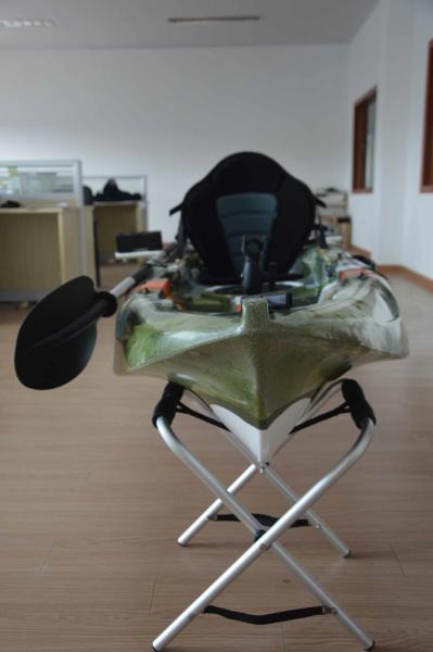 Single 9 Foot Motor Powered Kayak Roto Molded Easily Maneuverable Eco - Friendly