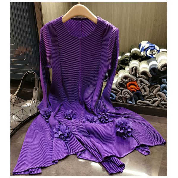 High-end 3d Flower Round Neck Long Sleeve Pleated Plus Size Women's Dresses