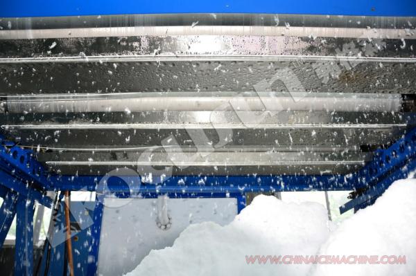 Componentes do núcleo do PLC Máquina de fazer neve FAS-3500G Alta tecnologia para diversão no parque infantil