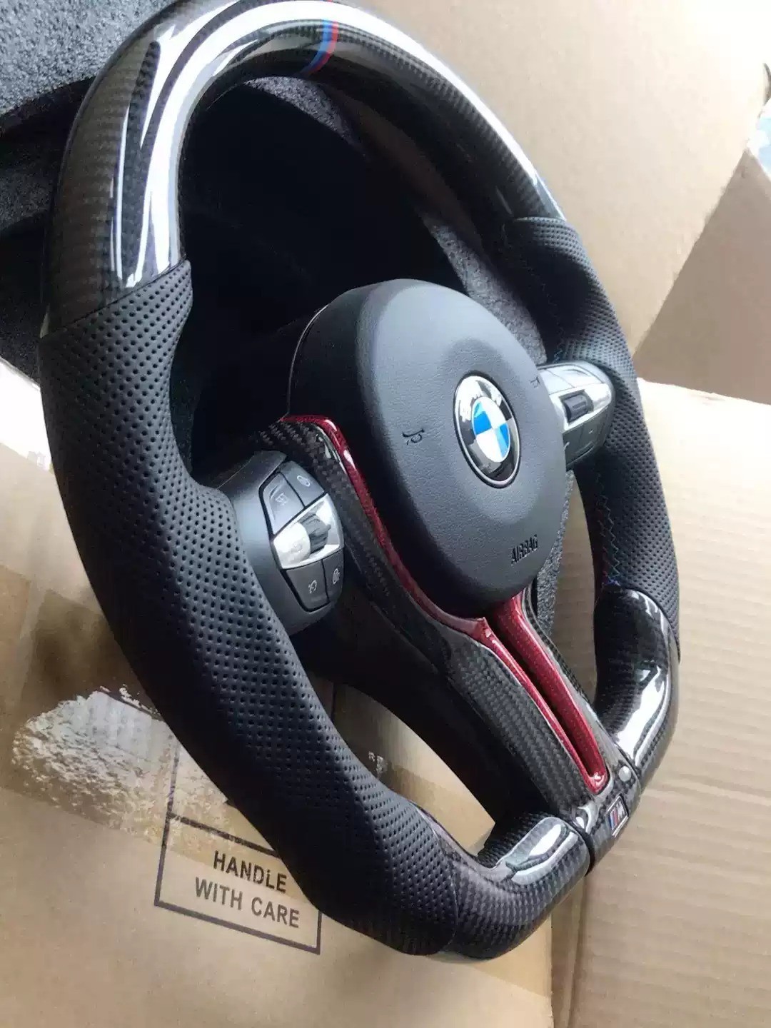 True Carbon Fiber 44*44*25 Steering Wheel Assembly Set for Bmw M2/M3/M4/M5/M6 Racing