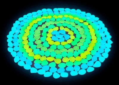 pedra luminosa dos seixos da resina da decoração do jardim de 3mm