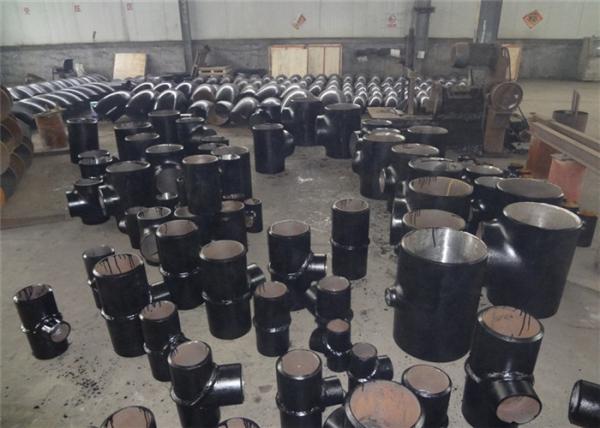 A234WPB Butt Weld Steel Standard Asme B16.9 Carbon Steel Lateral Tee