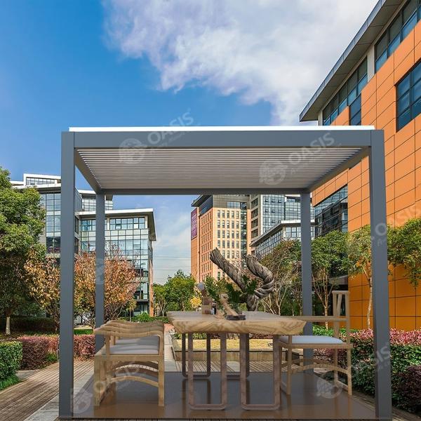Residential Motorized Aluminum Louvered Pergola Custom Sizes Powder Coated Finish