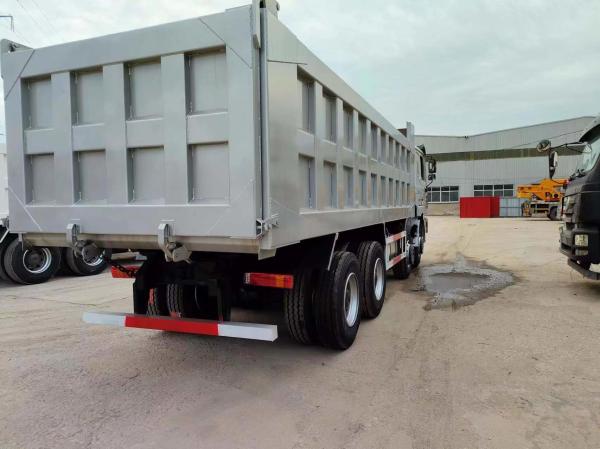 351-450hp Shacman 8*4 F3000 Tipping Truck Dump Truck for Heavy-Duty Transportation