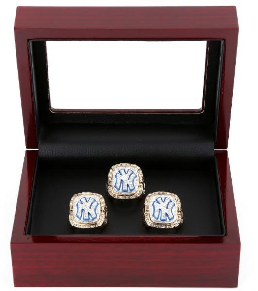 Lacquered Wooden Ring Jewelry Gift Packing Box With Clear Window