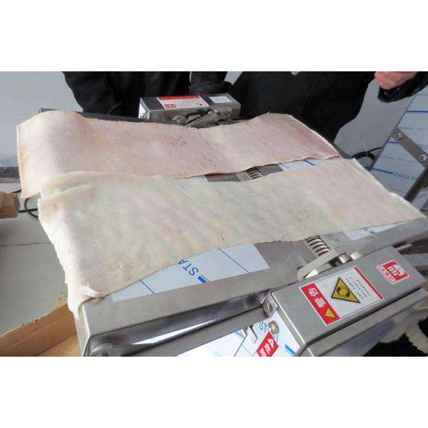 750w Automatic Pig Meat Cutting Machine Fatty Pork Skin Peeling Machine