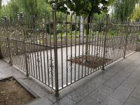 Iso 9001 Cercas de aço de piquete forjado jardim de piquete de 6 pés de altura durável pré-fabricado