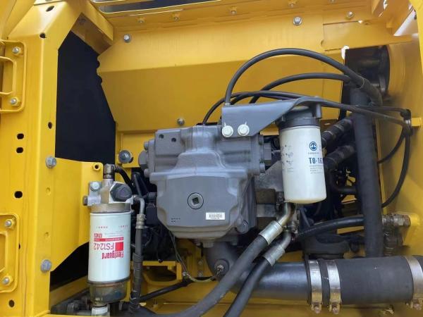 PC220-8 usou a máquina escavadora de KOMATSU 2020 anos 2021 anos quase novos