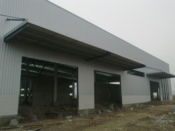 Prefabricated Steel Structural Building and Steel Frame Building Applications in Multi-Field Construction, Industrial, Commercial, and Residential Sectors