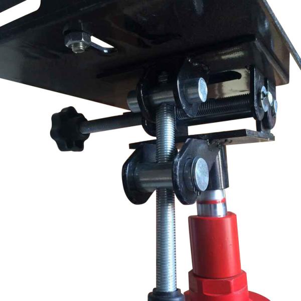 1750mm Heavy Duty Transmission Jack , Dustproof 0.5 Ton Transmission Jack
