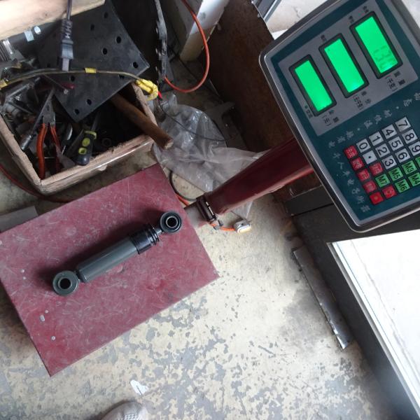 SINOTRUCK HOWO truck spare parts cabin shock absorber WG1642440021 automatic temperature control cabin shock absorber