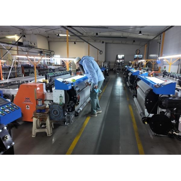 Precision Weave Automatic Wire Mesh Machine Heavy Duty Wire Mesh Machine Efficient 1600B