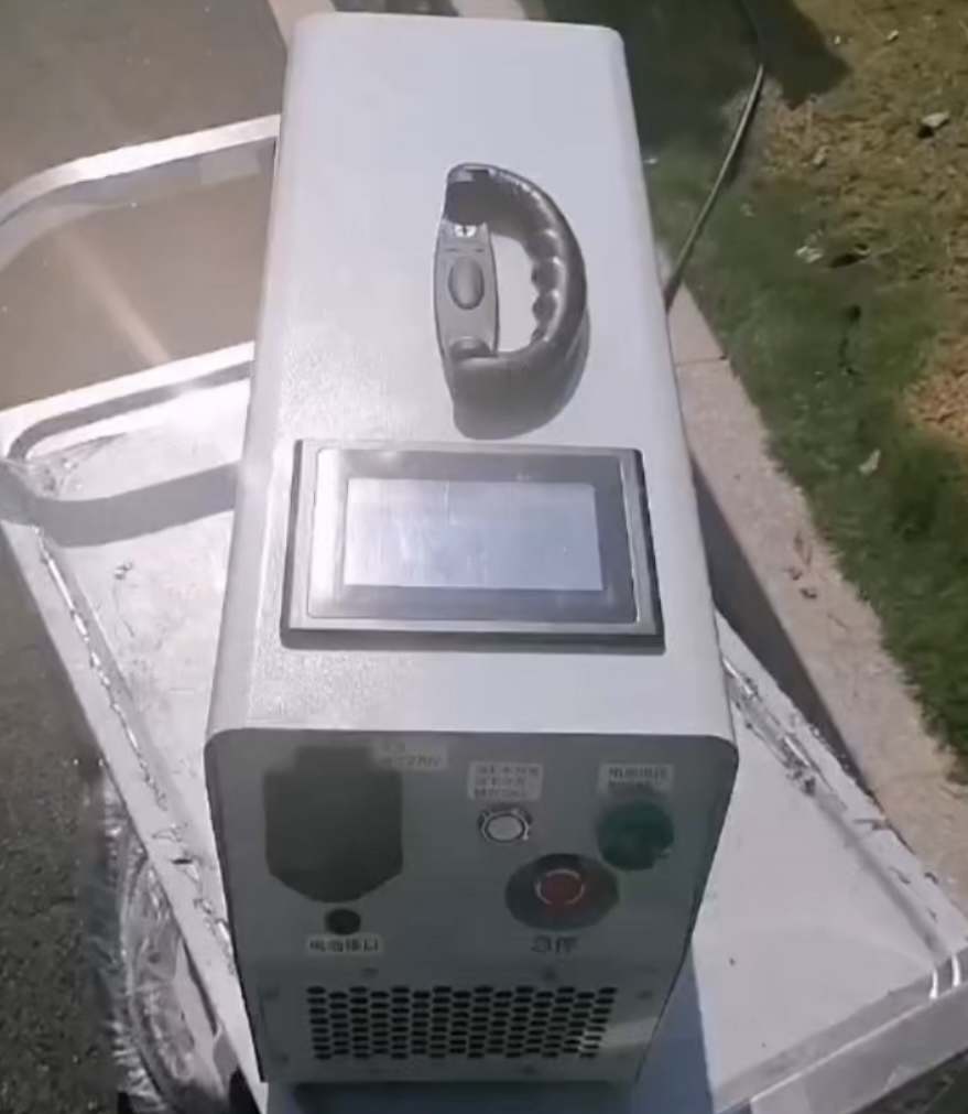7kW 3-in-1 Portable EV Power Station | AC-DC Charger + V2V + V2L Emergency Rescue