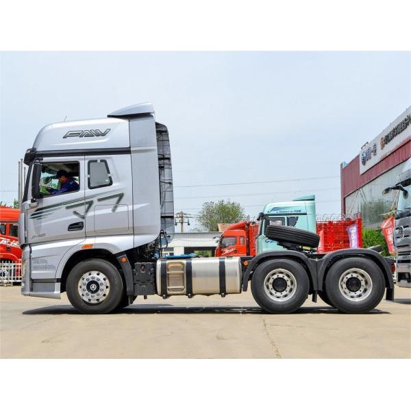 FAW Jiefang J7 6x4 550hp Diesel Powered Dump Truck Trailers with Automatic Transmission