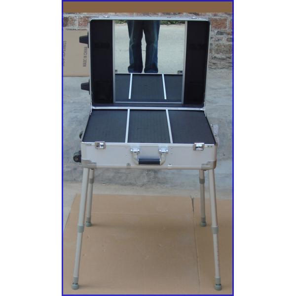 Aluminum Makeup Case with Mirror and Legs KLMSY670-500-205