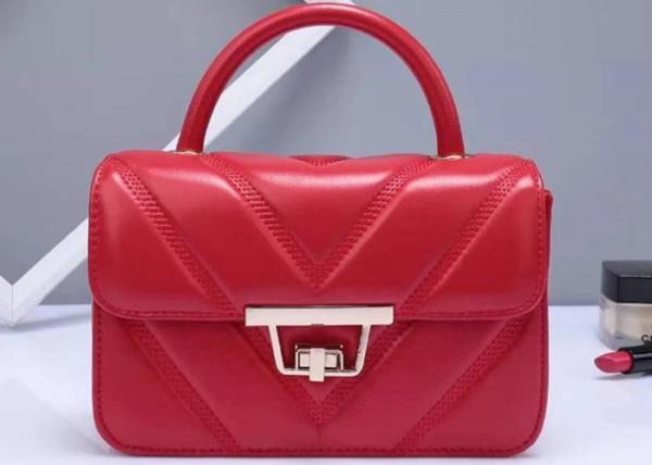 Women Quilte Stylish Evening Bags And Clutches Pu Leather And Classic Buckle Closure