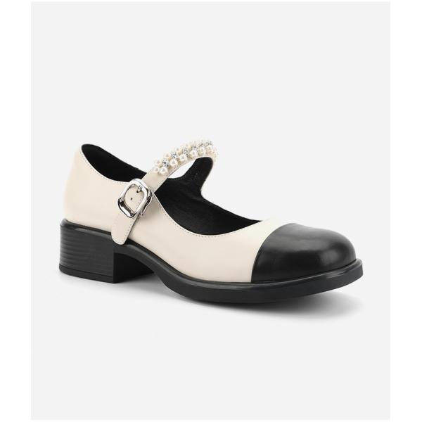 Round Head Wrap Toe Womens Leather Flat Shoes Black And White Stitching