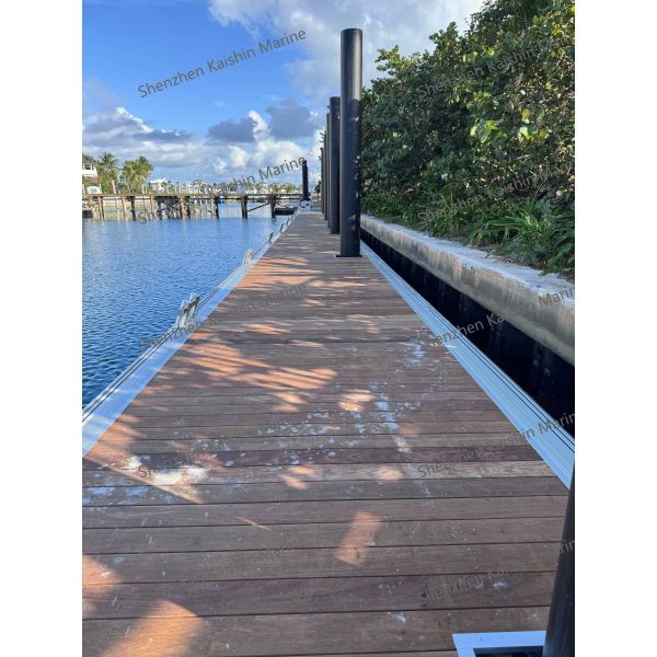Customizable Yacht Floating Dock with 6061 Aluminum Alloy and 250kg Load Capacity for Marine Applications