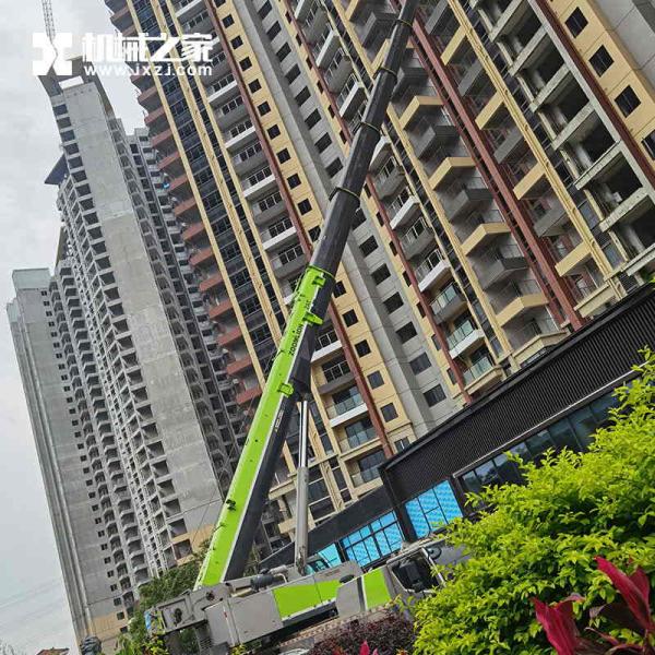 Camión grúa Zoomlion usado Zoomlion ZLJ5553JQZ130V Camión grúa móvil de segunda mano