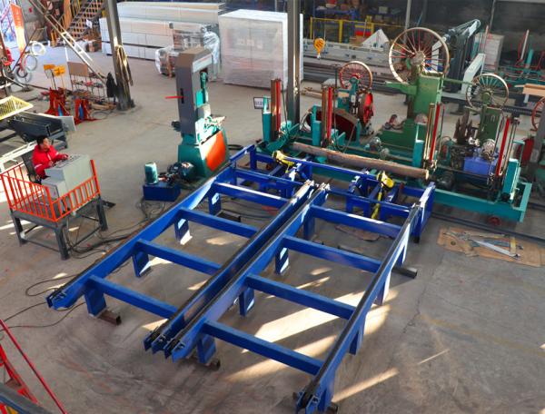 Wood Log Splitter/dia.1200mm used Vertical Band Saw Machine with sports car /wood cutting vertical band saw