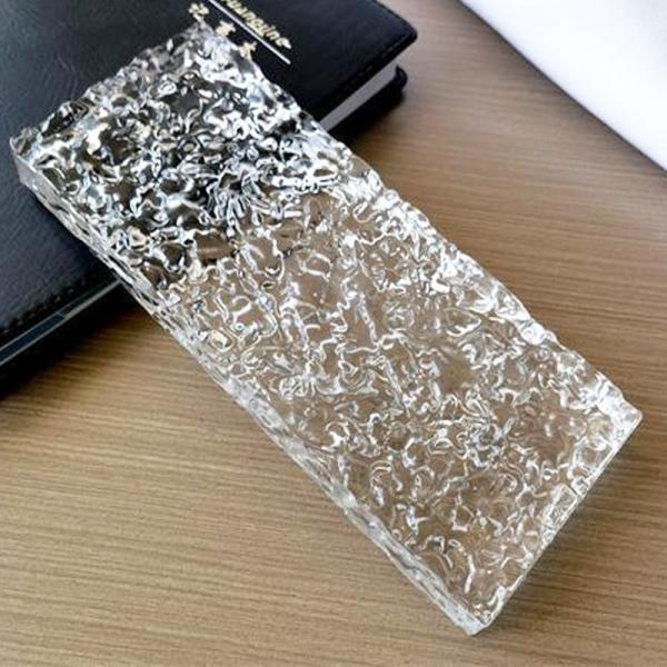 Artistic Textured Glass Brick Blocks for Residential and Commercial Projects