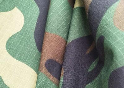 Polyester Cotton High Strength Army Digital Camo Fabric Wrinkle Resistance