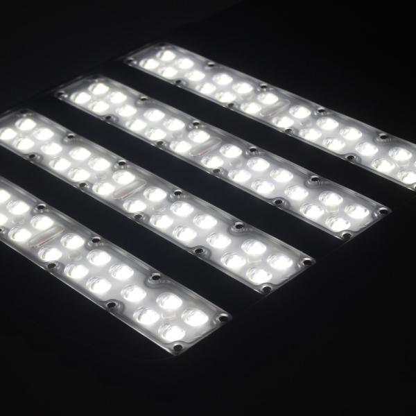 Energy Saving Outdoor LED Street Light , Roadway Lighting Fixtures 120° Adjustable