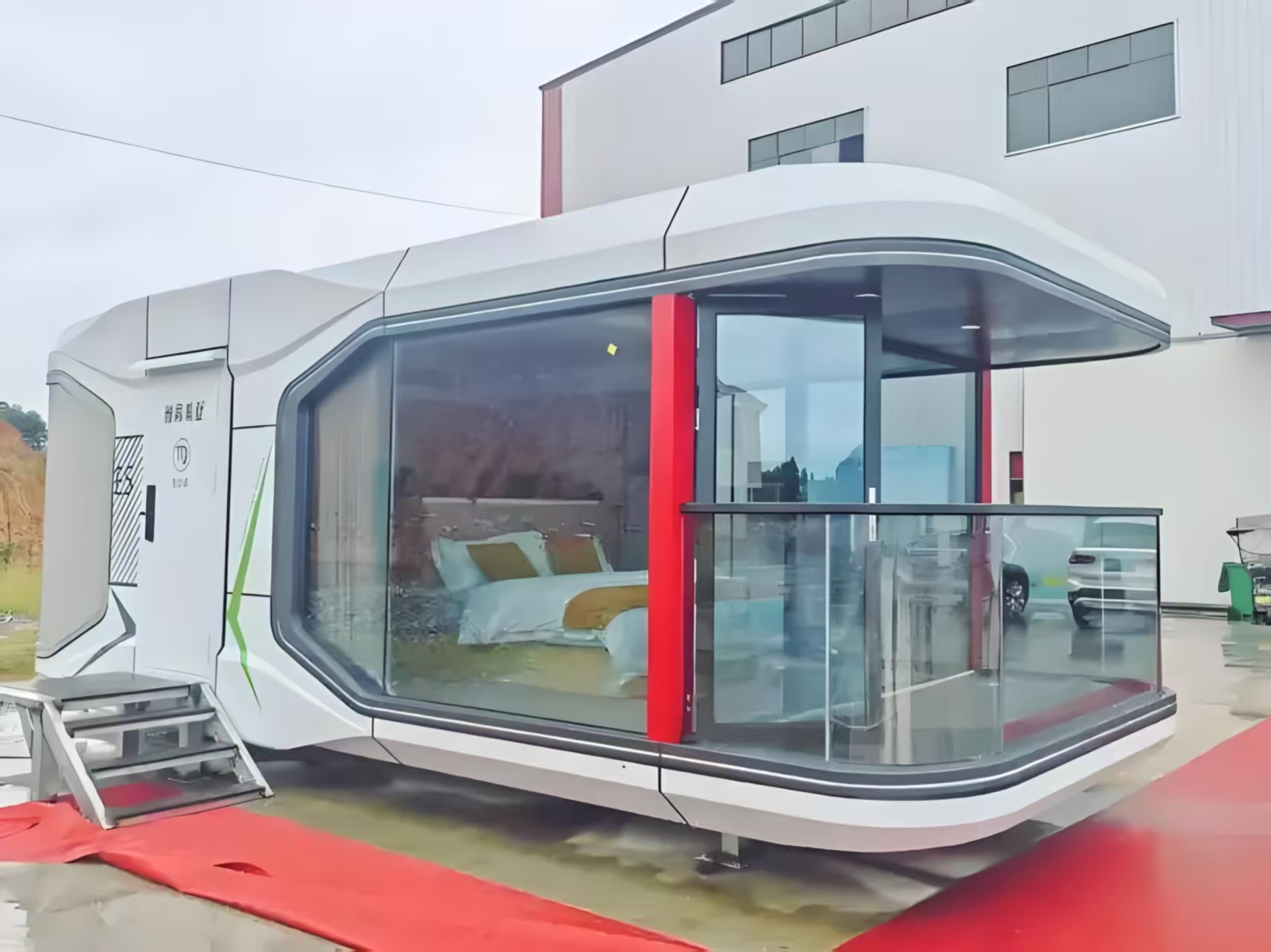 Modern Design Environmentally Friendly Futuristic Container House-Waterproof Sand-Proof Villa Steel Sandwich Panel Prefab House