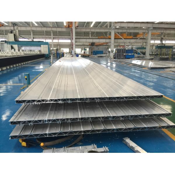 4.2M 6063 T6 Aluminium Extruded Profiles 16.8MM Wall Thickness Used As Subway Train'S Side Wall