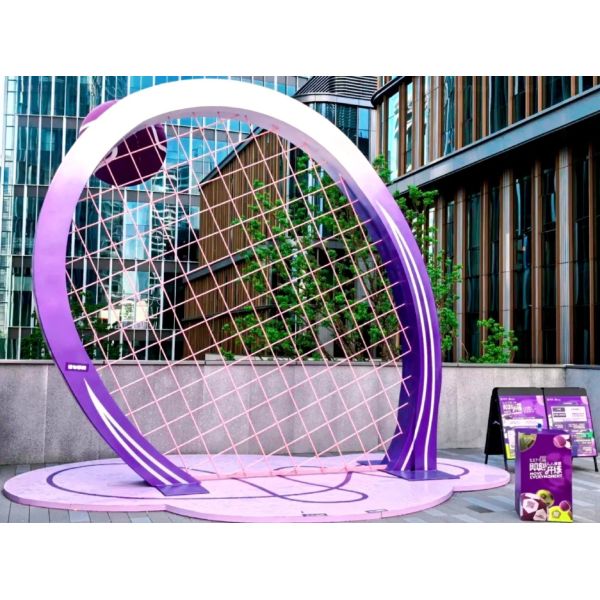 Custom Sports-Themed Interactive Sculpture & Photo Installation | Kinetic Art for Mall, Park & Outdoor Event