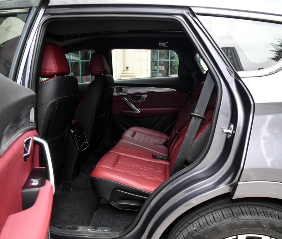 Jetour 2023 X70 плюс 1.6T DCT Qiangzhe ПЛЮС 5 камера среднее SUV света 360 СИД мест