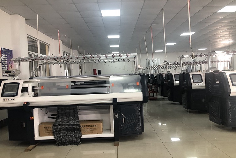 Multi-Gauge Fully Fashion Computerized Sweater Flat Knitting Machine for Multi-Gauge
