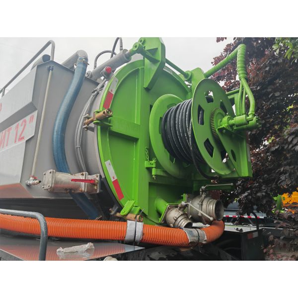ISUZU GIGA 4x2 Combined Vacuum Sewer Jetting Truck | High Pressure Fecal Suction & Sewage Cleaning Truck