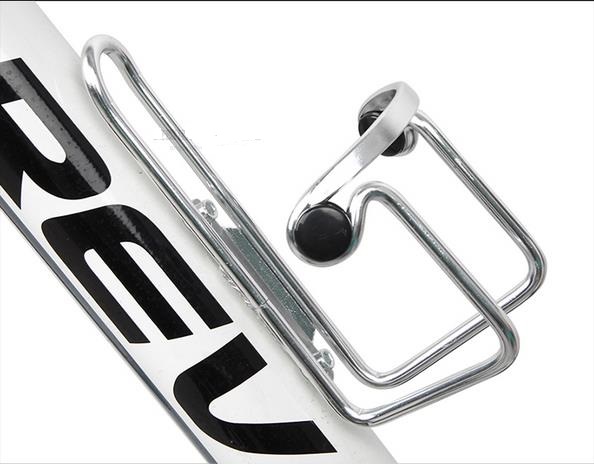 Light Cycling Mountain Bike Water Bottle Holder Cage Lithium Alloy Mount Bottle Holder Bracket Rack 67.6g five colors