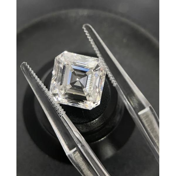 1.1ct Asscher Shape Diamond Pendant D VVS Lab Grown Diamonds 18K Gold