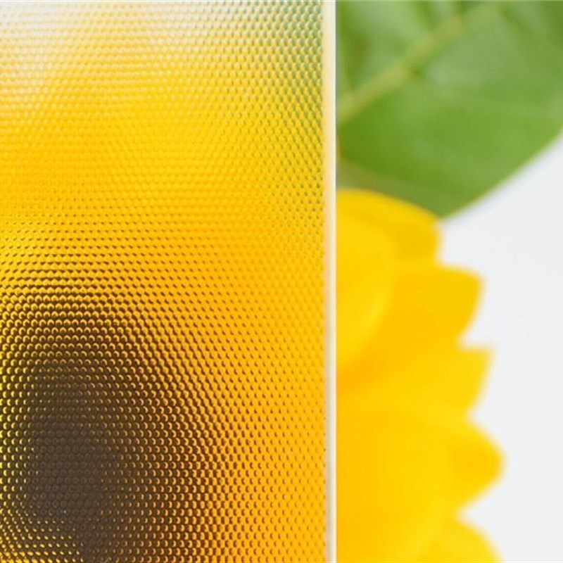 Solar Tempered Glass Low-Iron Ultra Clear ≥91.5% Uncoated / ≥93.5% AR Coated 2.0–3.2mm Silk Screen & Hole Drilling for PV Modules