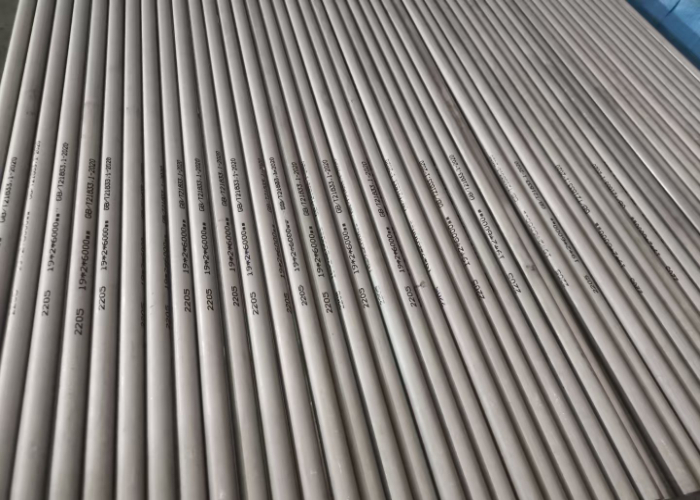 ASTM A789 S32205 Stainless Steel Pipe For Oil / Gas Production Systems