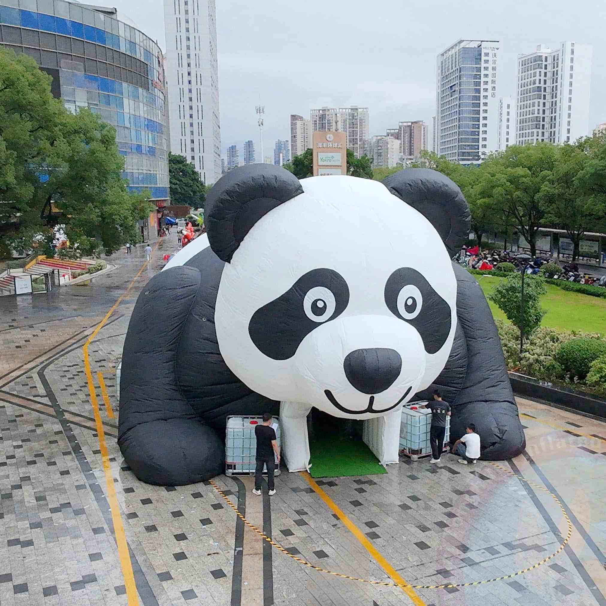 Inflatable Panda Display Tent for Commercial Events Outdoor Promotions Family Activity Projects and Customized Animal Theme Shelter Solutions