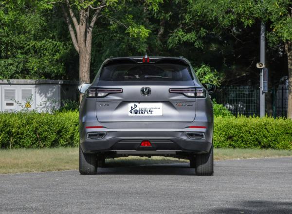 2025 Automotive Chang An EV Chang An CS55 Plus Hybrid SUV Car China Cheap Gas Vehicle
