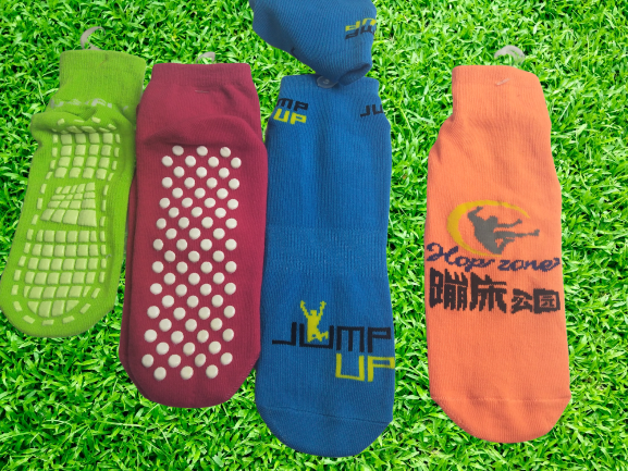 Knitted Non Slip Grips Ankle Socks Surge Bounce Trampoline Park Socks