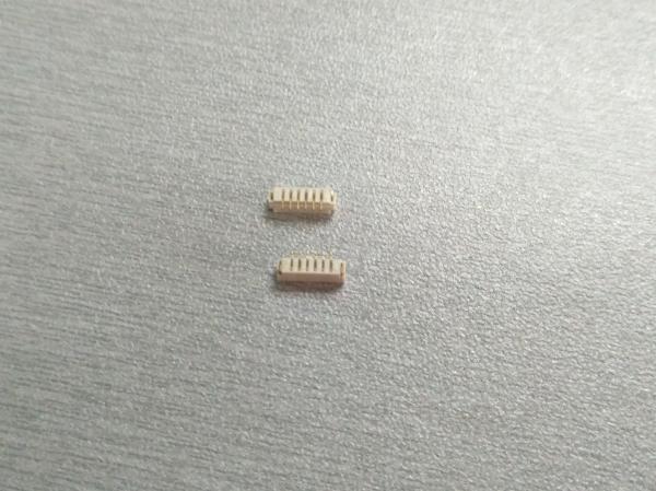 0.8mm pitch SUR cell phone using vertical wafer connecotor with phosphor bronze pin for JST brands