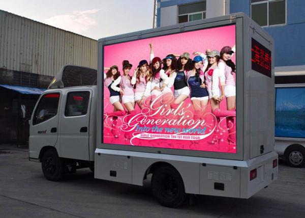 Mobile Trailer Mounted LED Screen Car Advertising Video LED Display 8mm Pixel Pitch