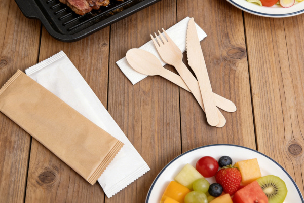 6 in 1 Disposable Wooden Cutlery Set Chemical Free Birchwood Custom Printing
