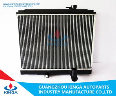 Replacement Toyota Radiator Finish Toyota Sienna' 95-98 MT Aluminum Auto Radiators