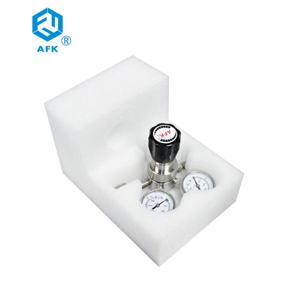 R11 Stainless Steel Double Gauge 600psi Nitrogen Pressure Regulator For High Purity Gas