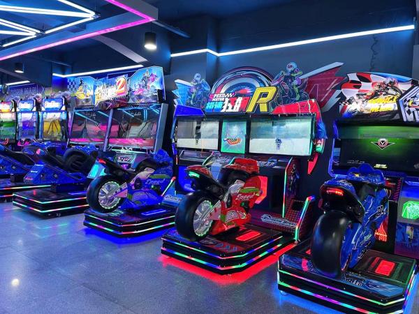 Coin Pusher HD 2 Player Racing Arcade Machine Motorbike Arcade Machiner 400W