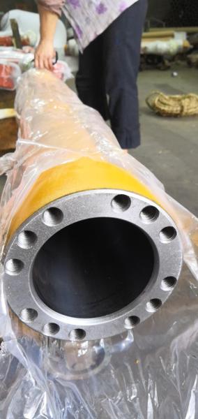 R220LC-9S 31Q6-60110   bucket hydraulic cylinder  Hyundai spare parts
